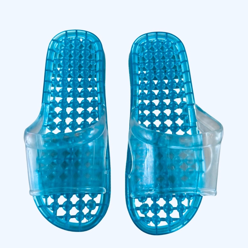Y2K Movie Clothes 4/5 NWOT JELLY slides with a unique design #jellyshoes #summer